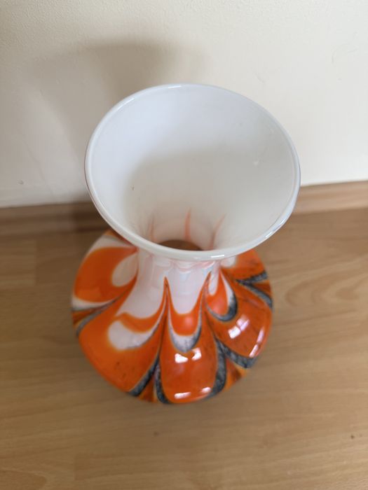 Wazon Italia Opaline