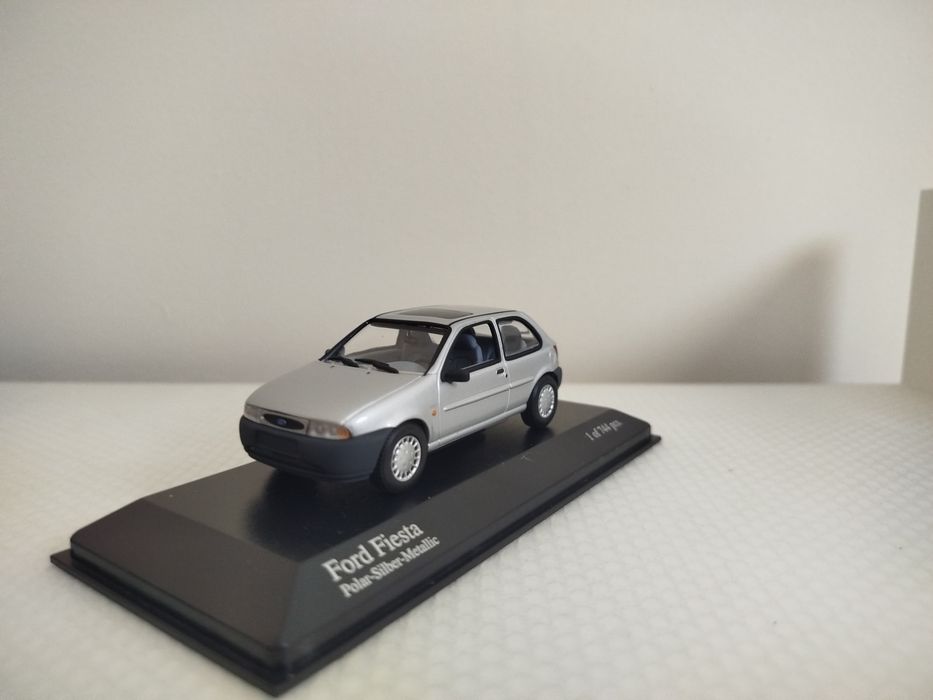 Miniatura Ford Fiesta 1/43 Nova