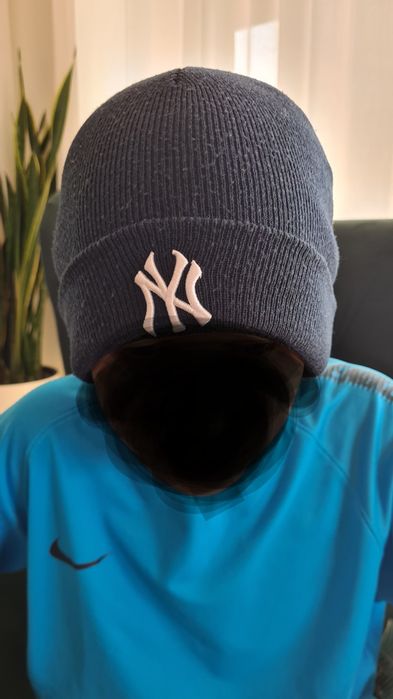 Czapka zimowa ciepła NY. Czarna. Vintage MLB Baseball.