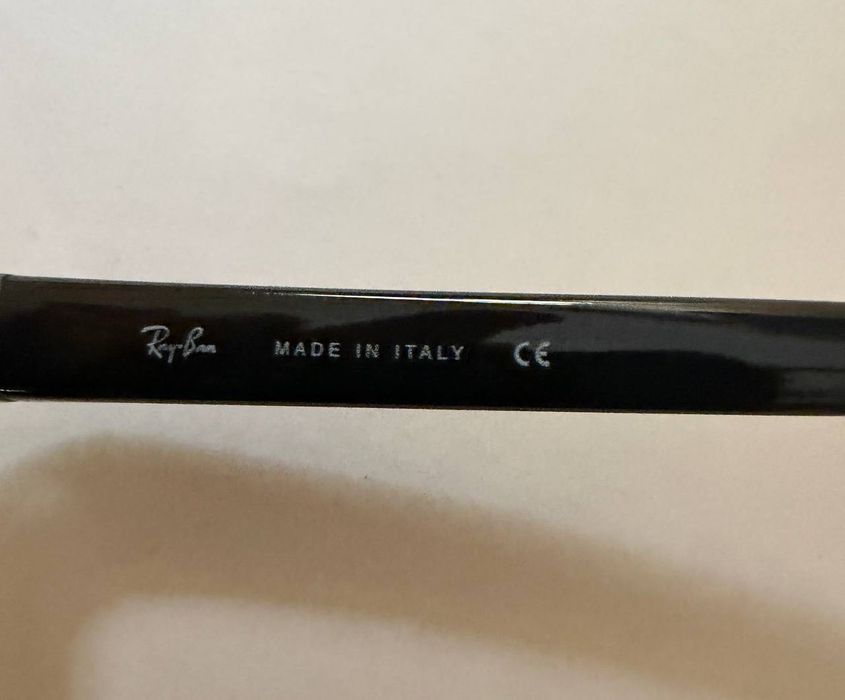 Оправа Ray-Ban RB4030 модель називається Predator 17