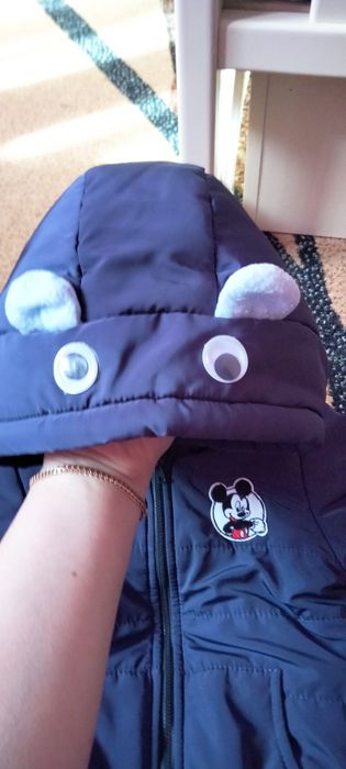 Продам весняну курточку для хлопчика