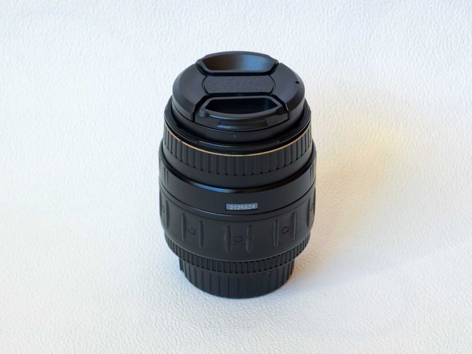 Автофокусний об'єктив Quantaray (Sigma) 28-90 f/3.5-5.6 на фулфрейм Nikon