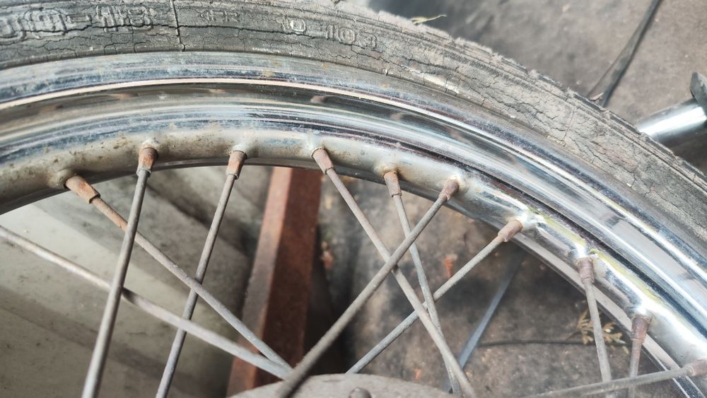 Kolo tyl tylne minsk romet 125 400a 400b