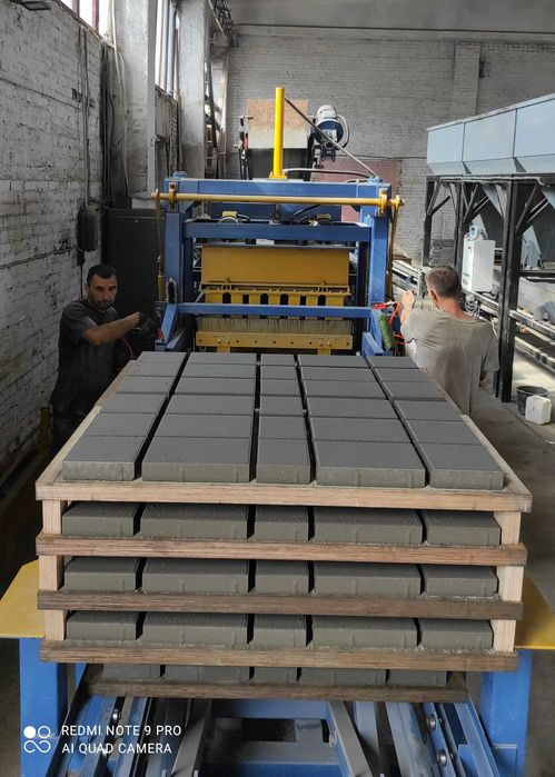 Вибропресс КВП-858-2ПА (Линия вибропрессования, полуавтоматическая)