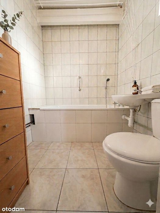 2 pokoje, Plac Mieszka I – Gotowe do wprowadzenia