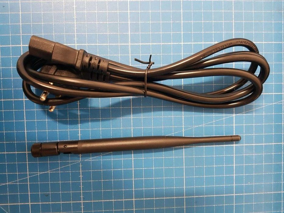 Astouch 22" Touch Screen KIOSK A22-WAD02 UR