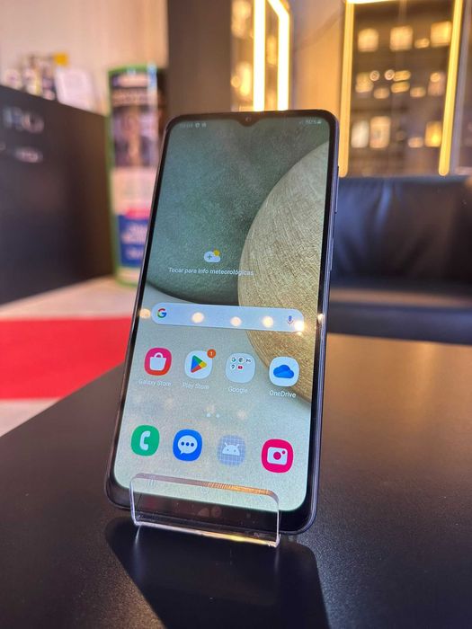 Samsung A12 (3+64GB) Usado