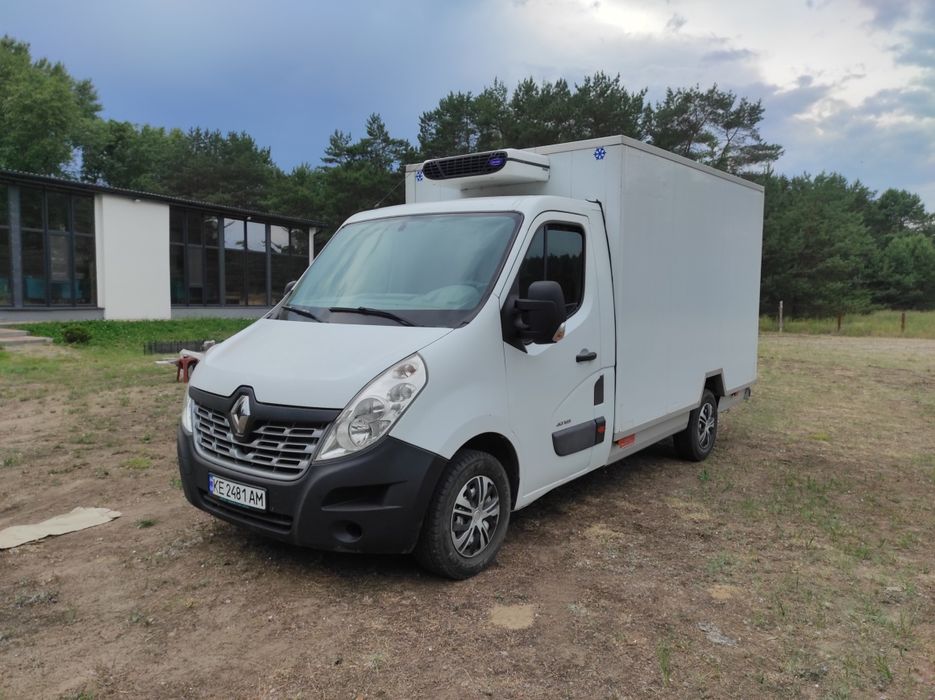 Renault master 2015 года