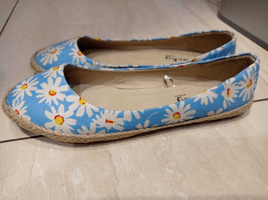 Baleriny w kwiatki rozm 38