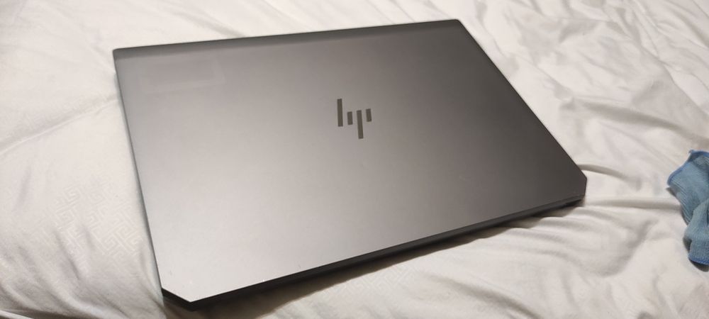 HP zBook 17,3 G5 (i5-8400/ nVidia Quadro P2000/ 32 gb Ram/ 512 ssd