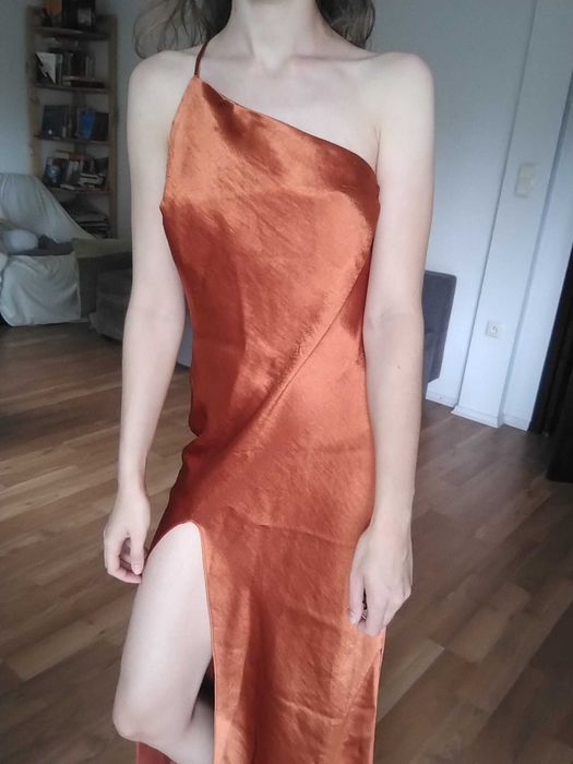 Miedziana sukienka satyna rozmiar S