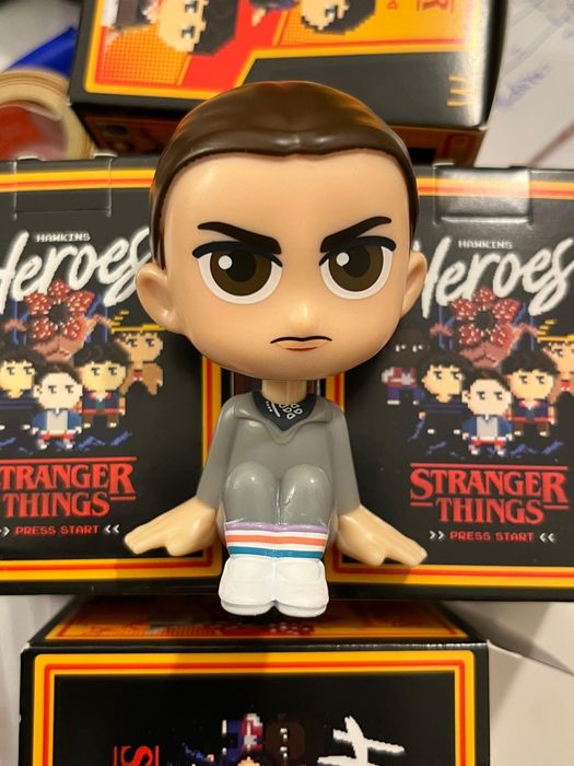 Coleção completa Stranger Things McDonald's 6 figuras novas com caixas