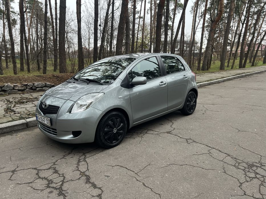 Тайота Ярис Автомат Торг Обмен Супер Слстояние
