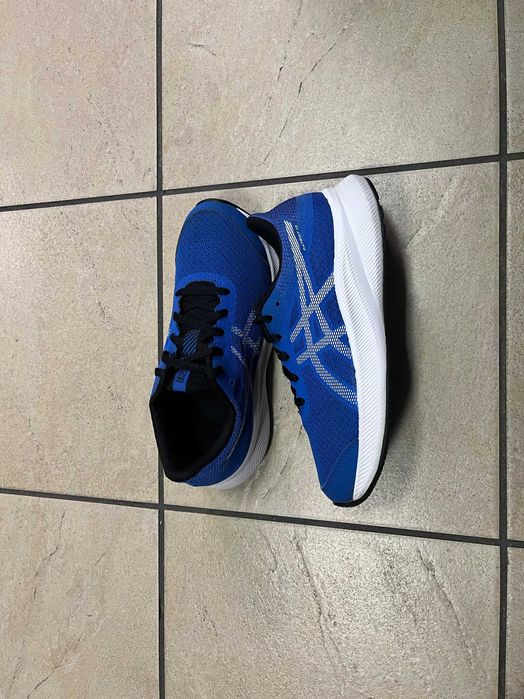 Кросівки Asics Patriot 13  35,5 р