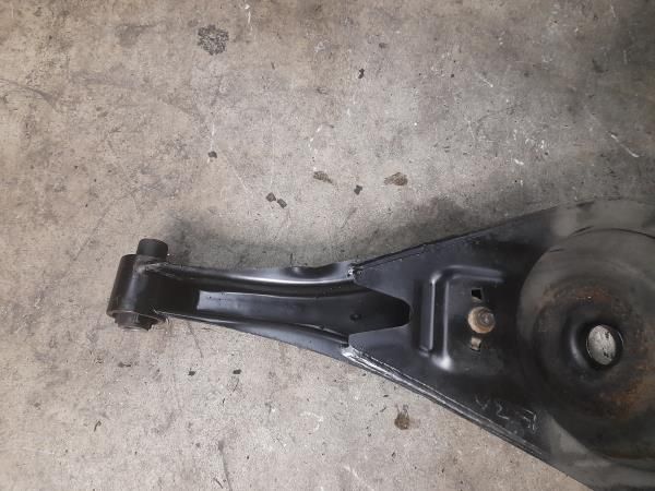 Braço de suspensão trás esquerdo BMW 3 Touring (E36)
