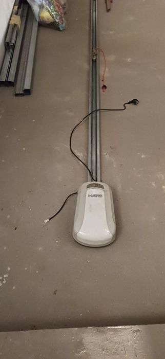 Napęd  Hato wraz z prowadnicą.