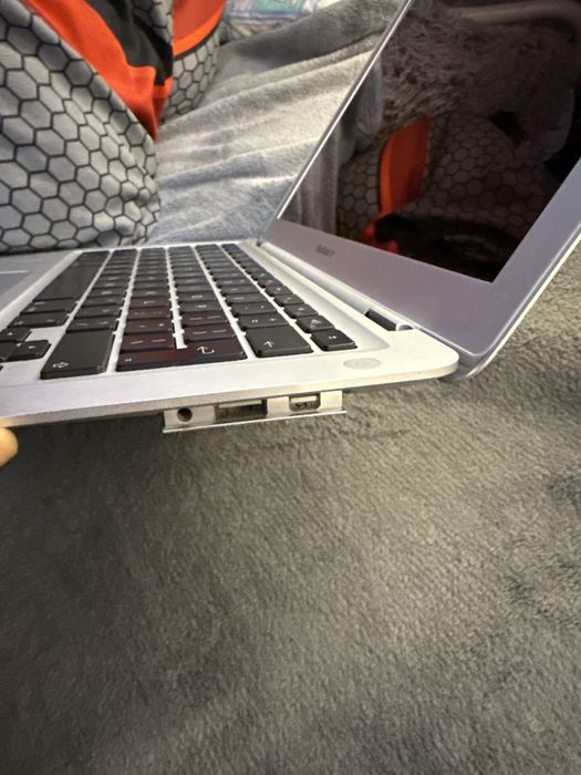 Macbook Air NA CZĘSCI