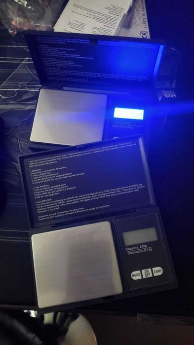 Ювелирные весы  электронные весы 200 0,01 г/ карманные мини