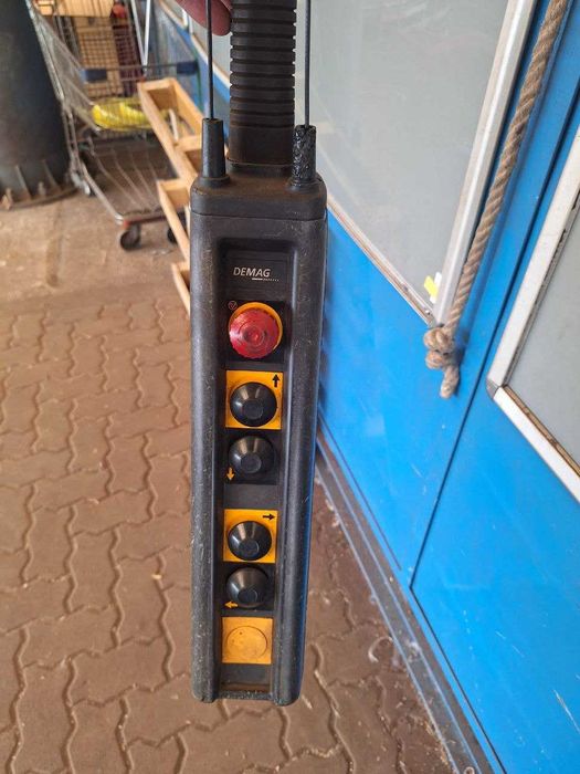 Żuraw Obrotowy dźwig słupowy Suwnica na magazyn import , 1000 kg