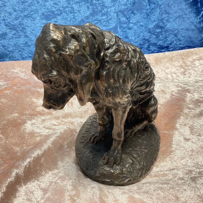 Escultura cão tamanho 13x12 cm