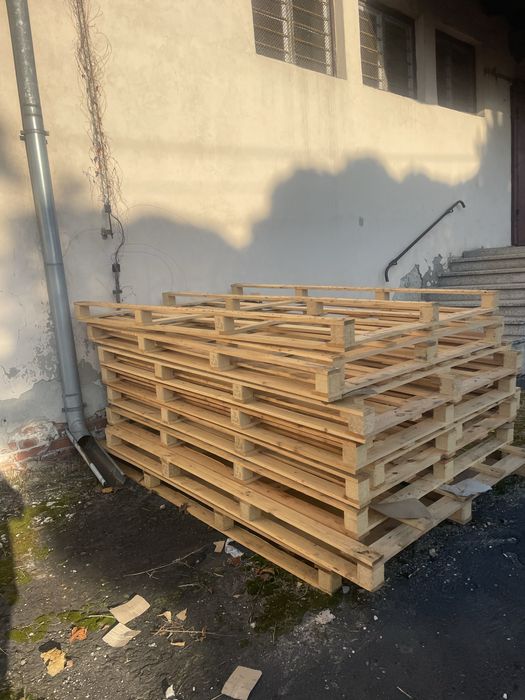 Palety dużo, fajne, prawie jowe