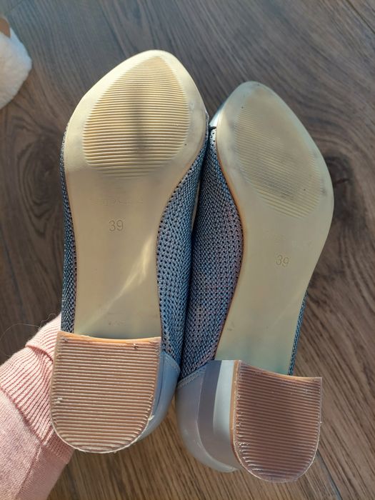 Szare buty na obcasie r 39