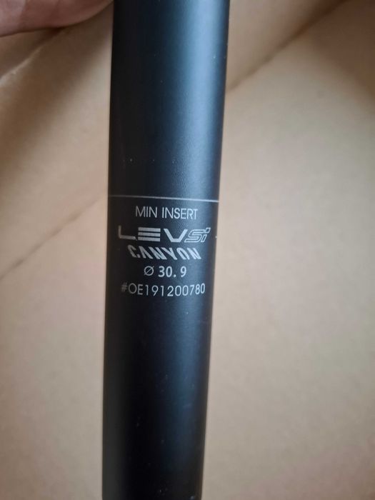 Sztyca Kind Shock LEV SI śr. 30.9 skok 100 mm