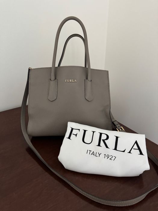 Carteira Furla em bom estado