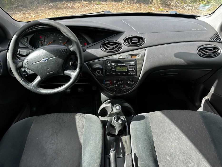 Ford Focus 1.6 16V 100cv - 01/2001 - 1 Dono - Todas as revisões, estimado foto 4