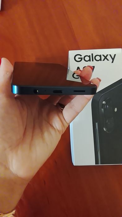 Продаю Samsung Galaxy A07 новый