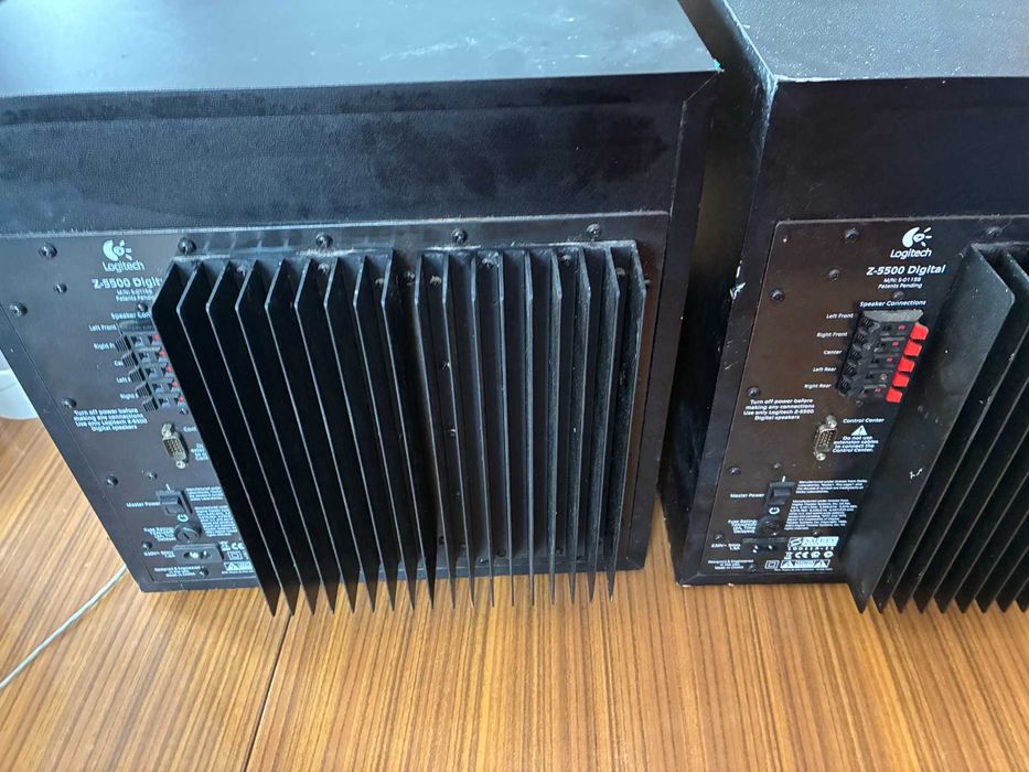 Logitech subwoofer z-5500 x2