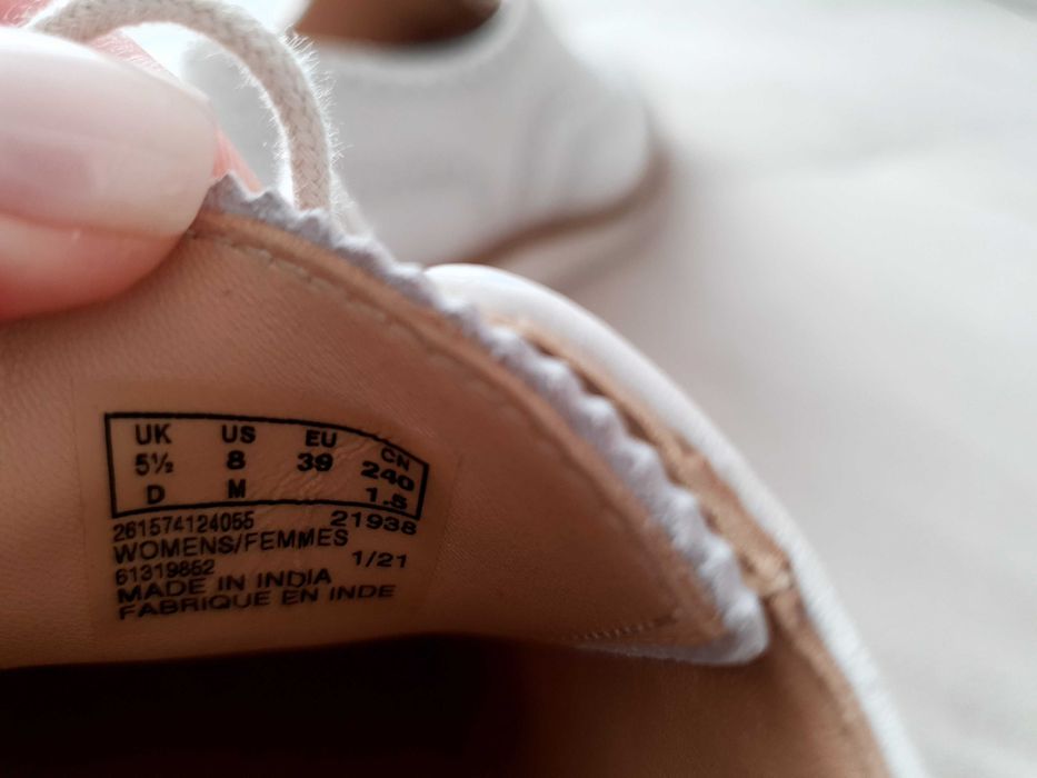 Туфлі Clarks 39 розмір