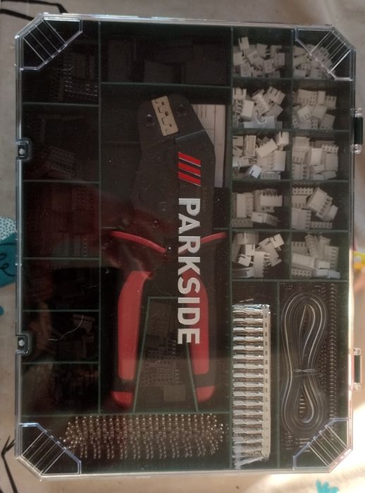 Conjunto com alicate de cravar com acessórios Parkside