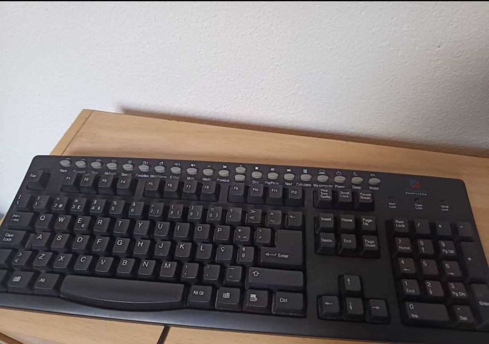 Computer Keyboard441395806356131840