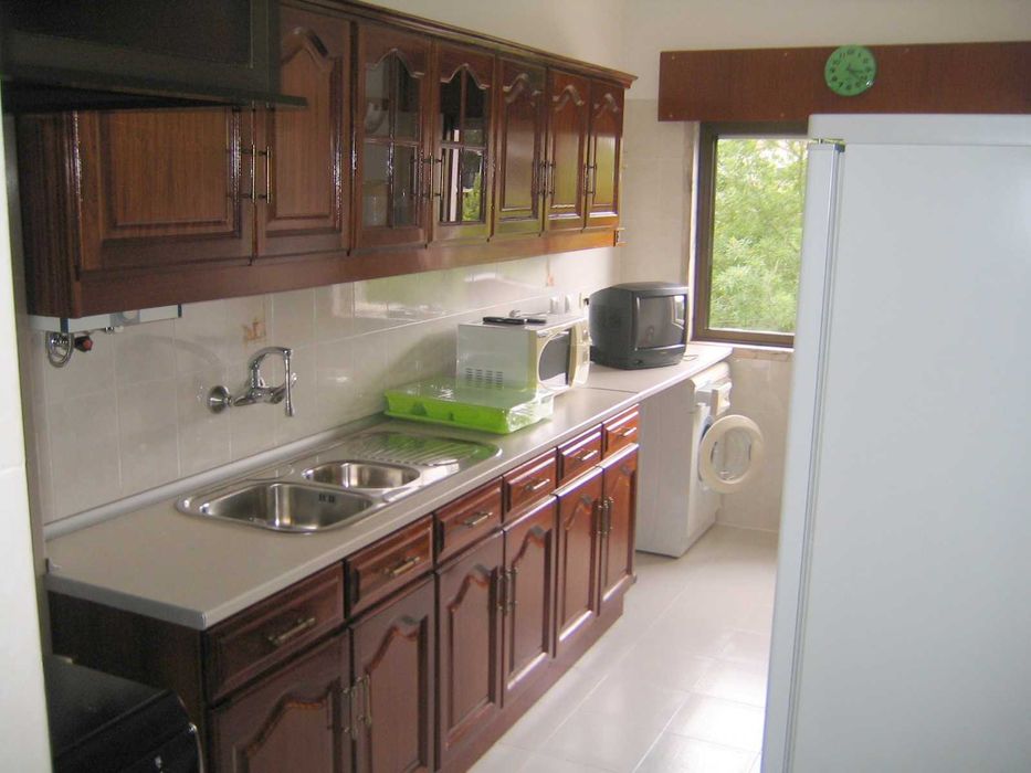 Quarto com despesas incluídas-Perto do TagusPark, faculdades,despesas incluídas.