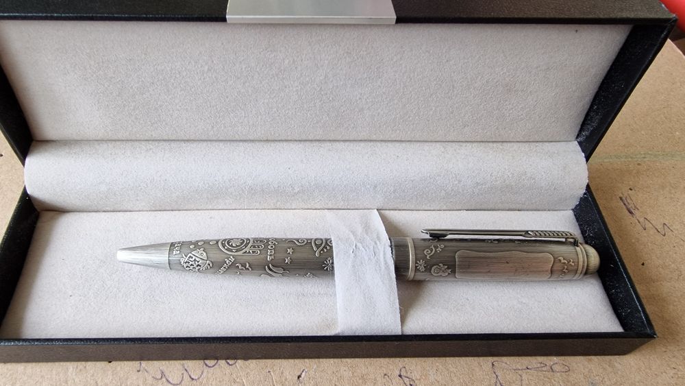 Ручка подарункова