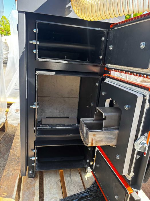 Kocioł na pellet i drewno piec peletowy z rusztem  10 kw lista ZUM