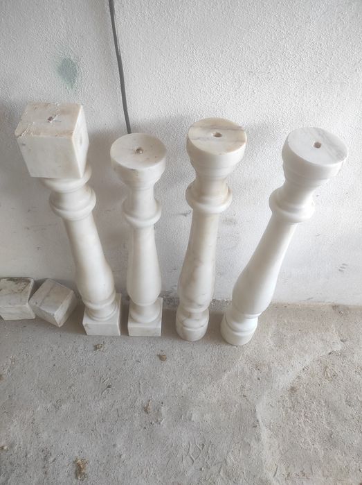 Colunas de mármore