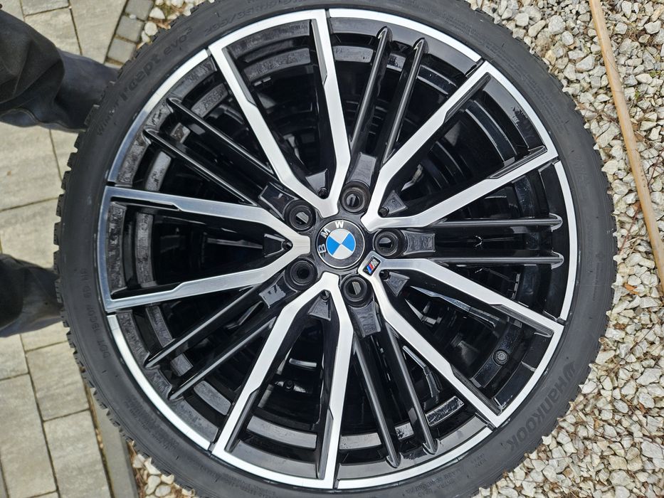 Bmw f40 felgi 19"