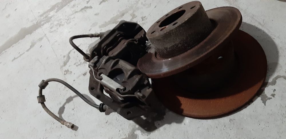 travoes frent bmw e34 525tds