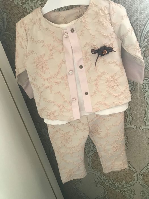 Дитячий одяг для дівчинка