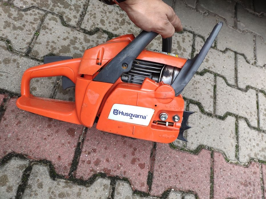 Husqvarna 236 piła pilarka do drewna spalinowa części