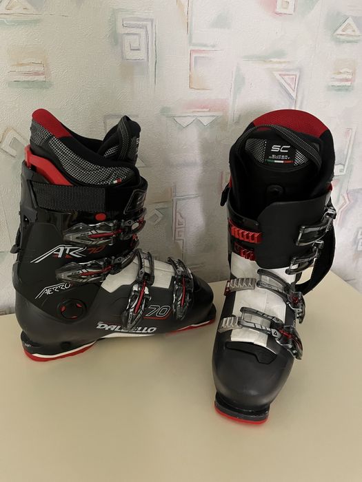 Лижні черевики