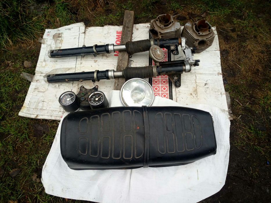 Колесо ява 18R 634-638 циліндри прибори бак бардачки стоп фара руль