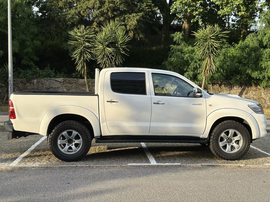 Toyota Hilux 2.5 D-4D 144cv 4X4