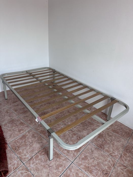 Cama de solteiro