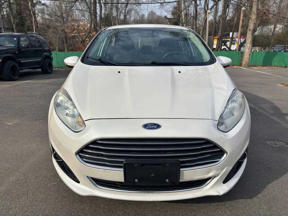 Ford Fiesta      2016