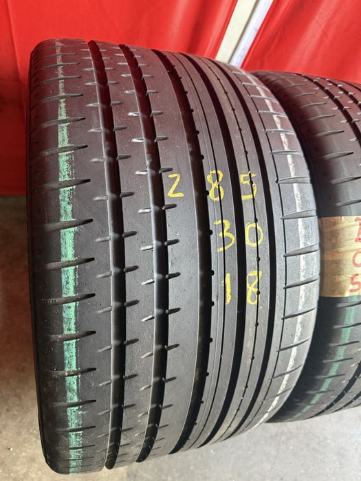 Pneus 285/30/18 Continental Impecaveis