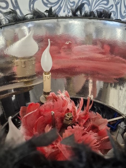 Candeeiro bronze com mesa