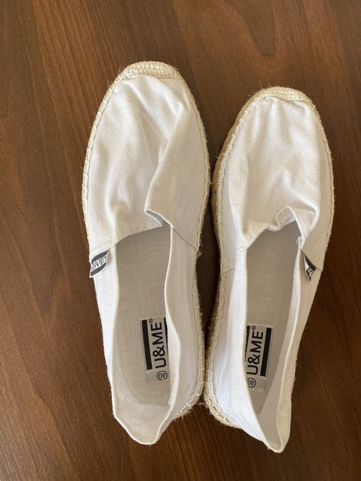 Сліпони білі жіночі нові